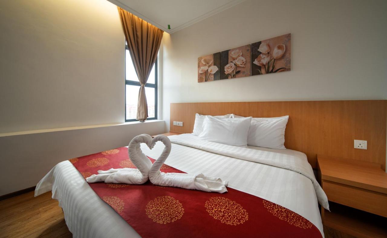 1 Million Hotel Johor Bahru Exterior photo